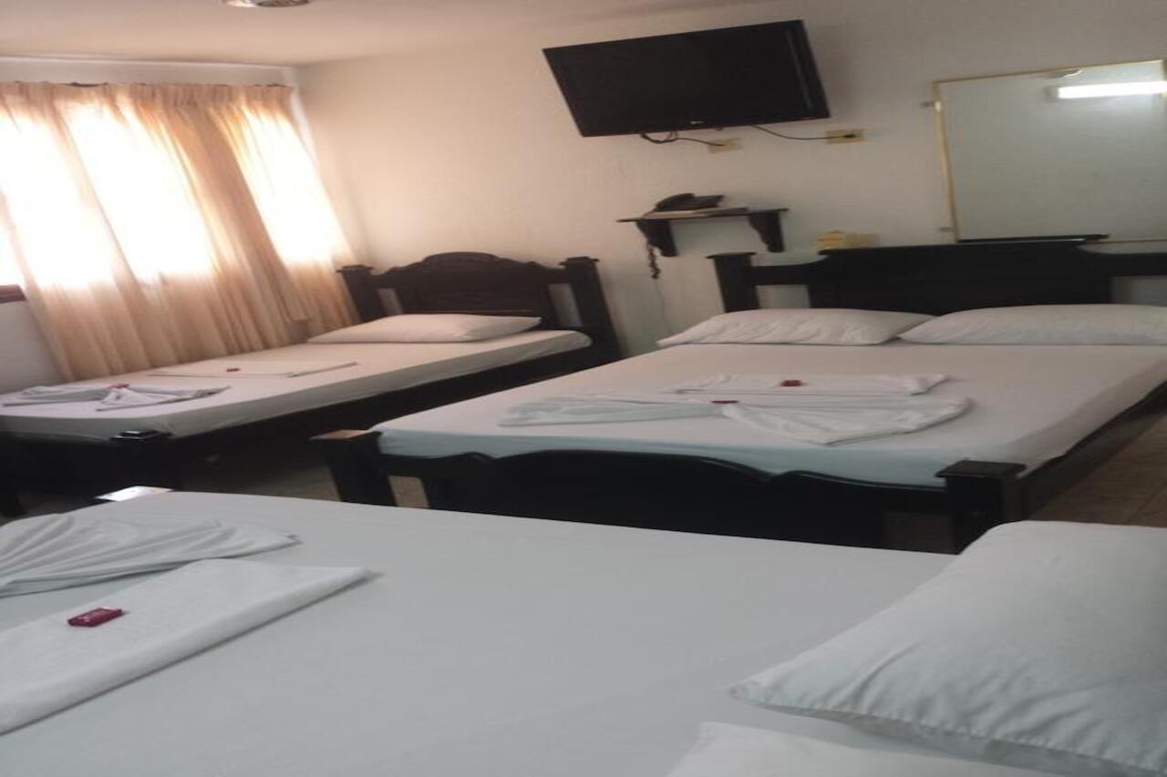 Hotel La Casa Del Turista Cartagena Екстериор снимка
