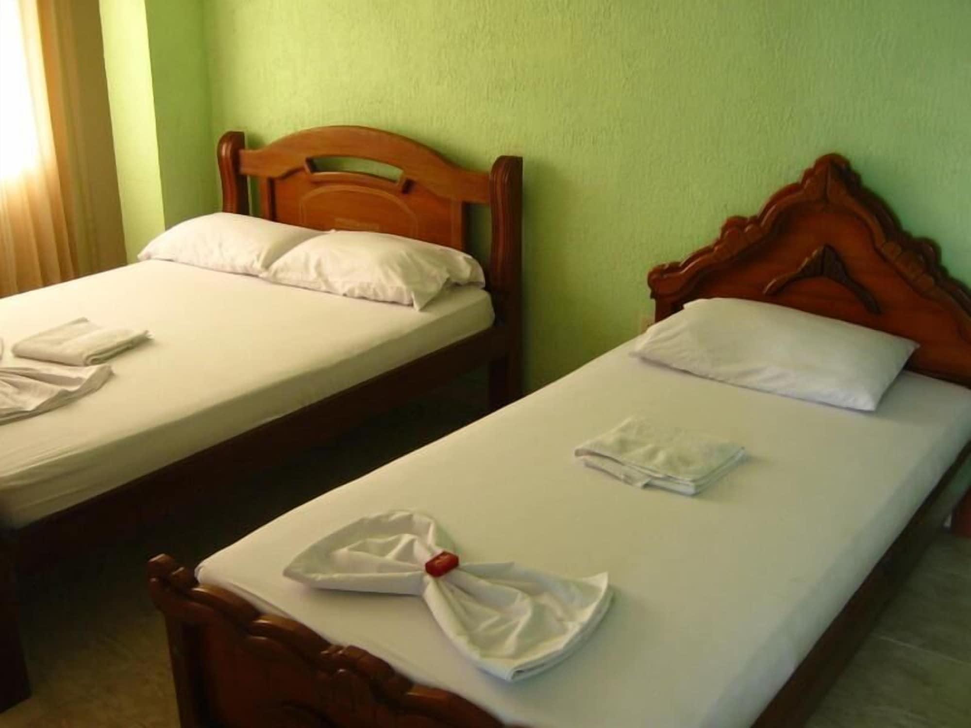 Hotel La Casa Del Turista Cartagena Екстериор снимка
