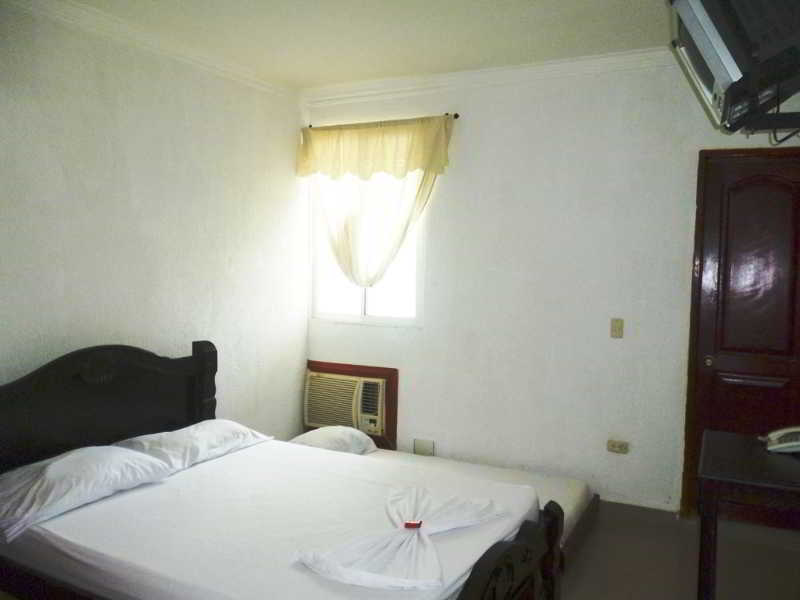 Hotel La Casa Del Turista Cartagena Екстериор снимка